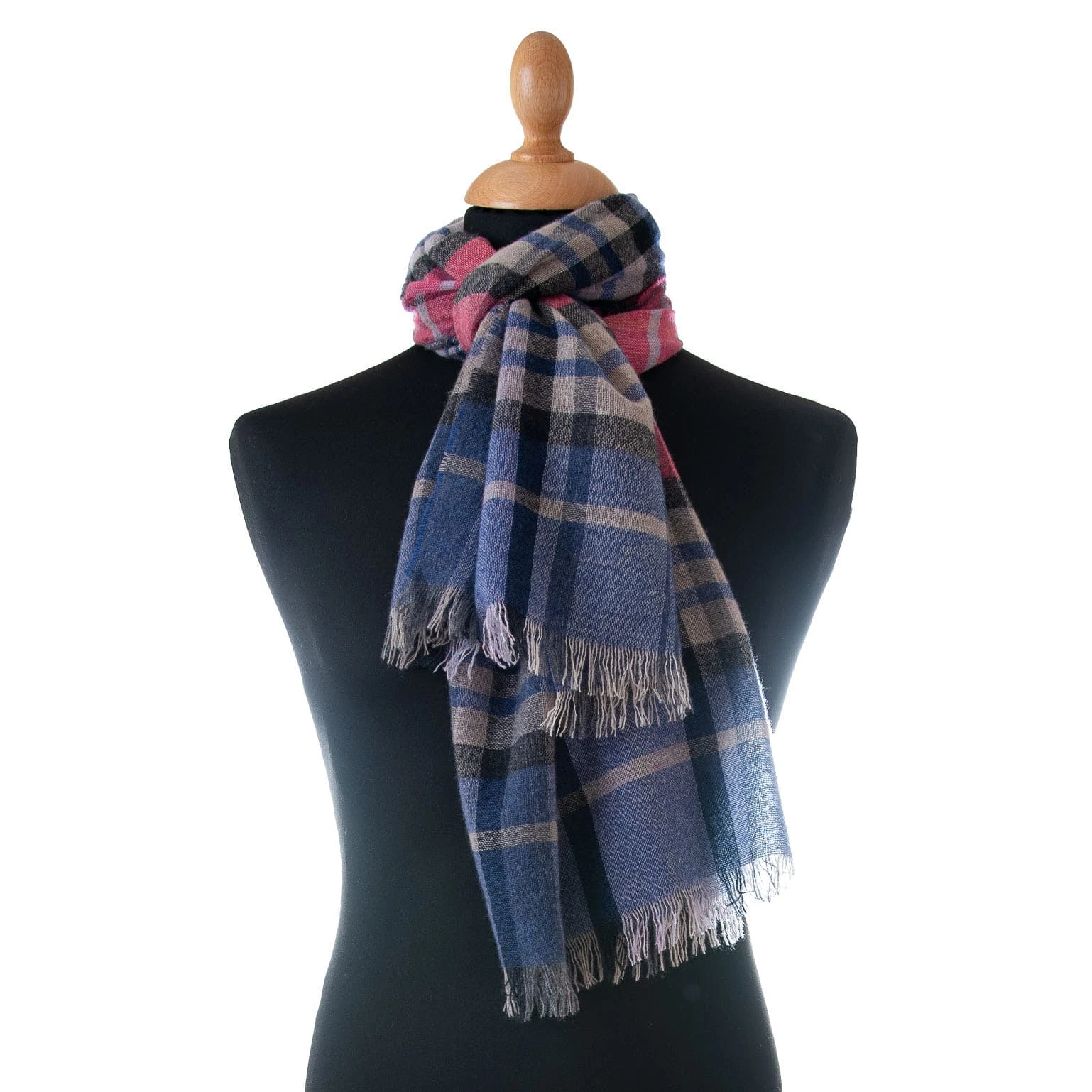 Elizabetta Bolzano Pink & Blue Cashmere Scarf Shawl 6 Elizabetta Bolzano Pink & Blue Cashmere Scarf Shawl - Image 4