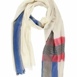 Saachi Style Oversized Plaid Scarf