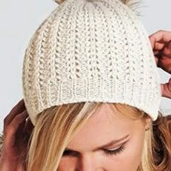 Beechfield Ladies/Womens Faux Fur Pom Pom Winter Beanie -Beechfield Sales M05054171000593 439826325