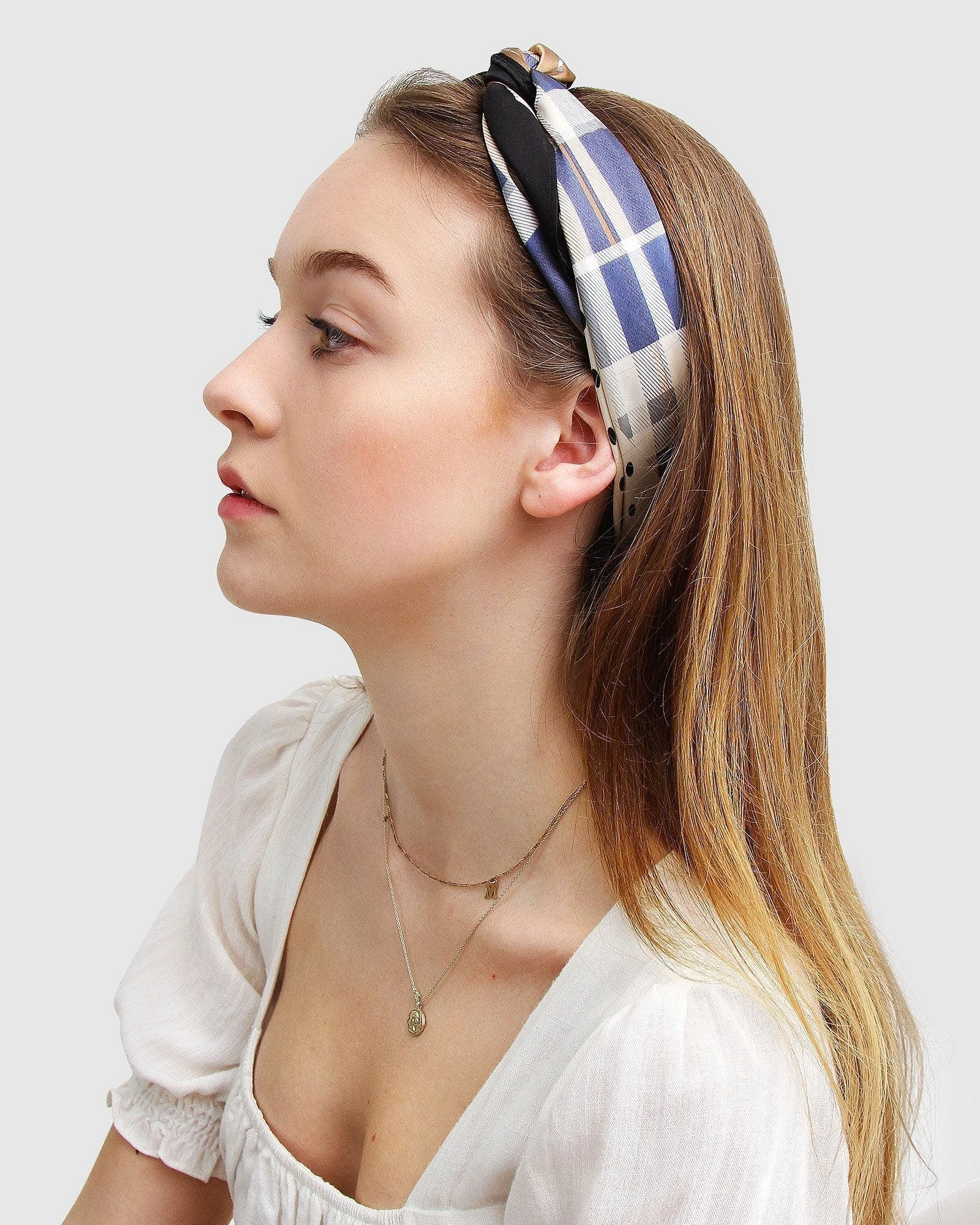 Belle & Bloom La Dolce Vita Fashion Scarf - Cat 4 Belle & Bloom La Dolce Vita Fashion Scarf - Cat - Image 2